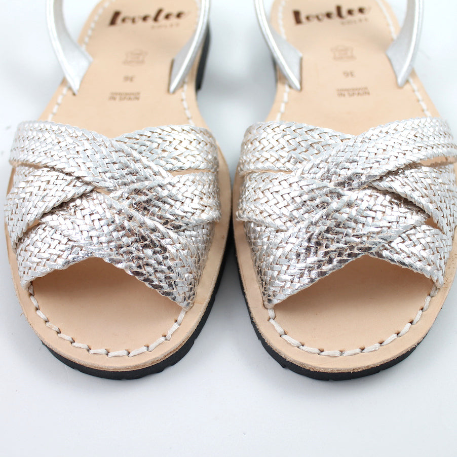 Lovelee Soles Avarcas | Woven Peep Toe Sandal Silver 