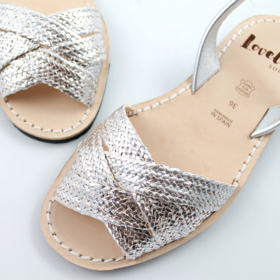 Peep toe woven sandals hotsell